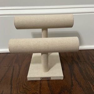 Stella & Dot Linen Double Bracelet Bar Display